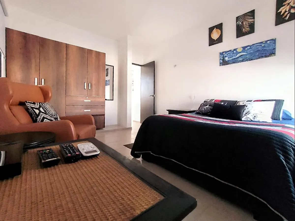 Casa En Privada Con Alberca, Excelente Para Vacaciones Y Descanso Villa Playa del Carmen