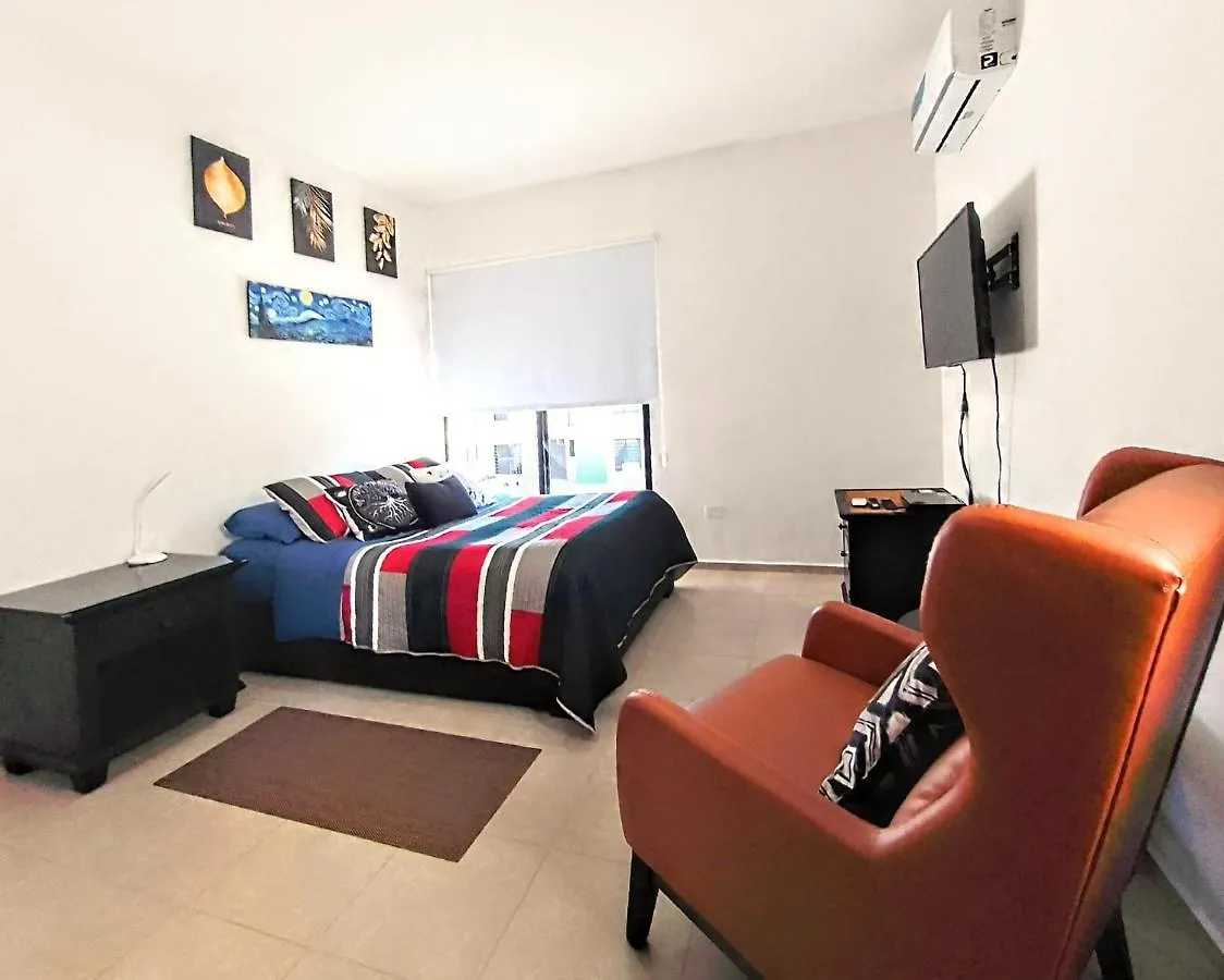 Casa En Privada Con Alberca, Excelente Para Vacaciones Y Descanso Villa Playa del Carmen 0*,  México