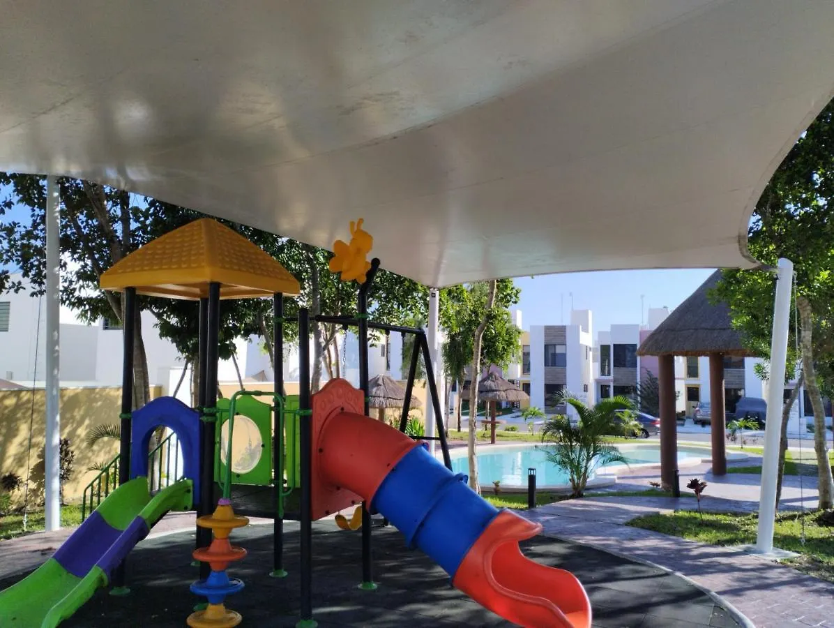 Casa En Privada Con Alberca, Excelente Para Vacaciones Y Descanso Villa Playa del Carmen México