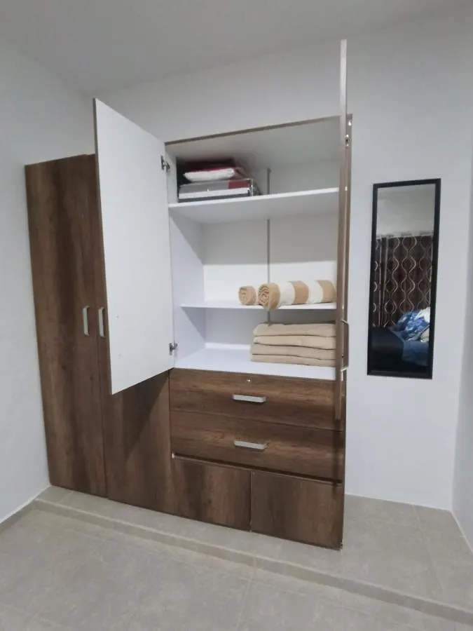 Casa En Privada Con Alberca, Excelente Para Vacaciones Y Descanso Villa Playa del Carmen